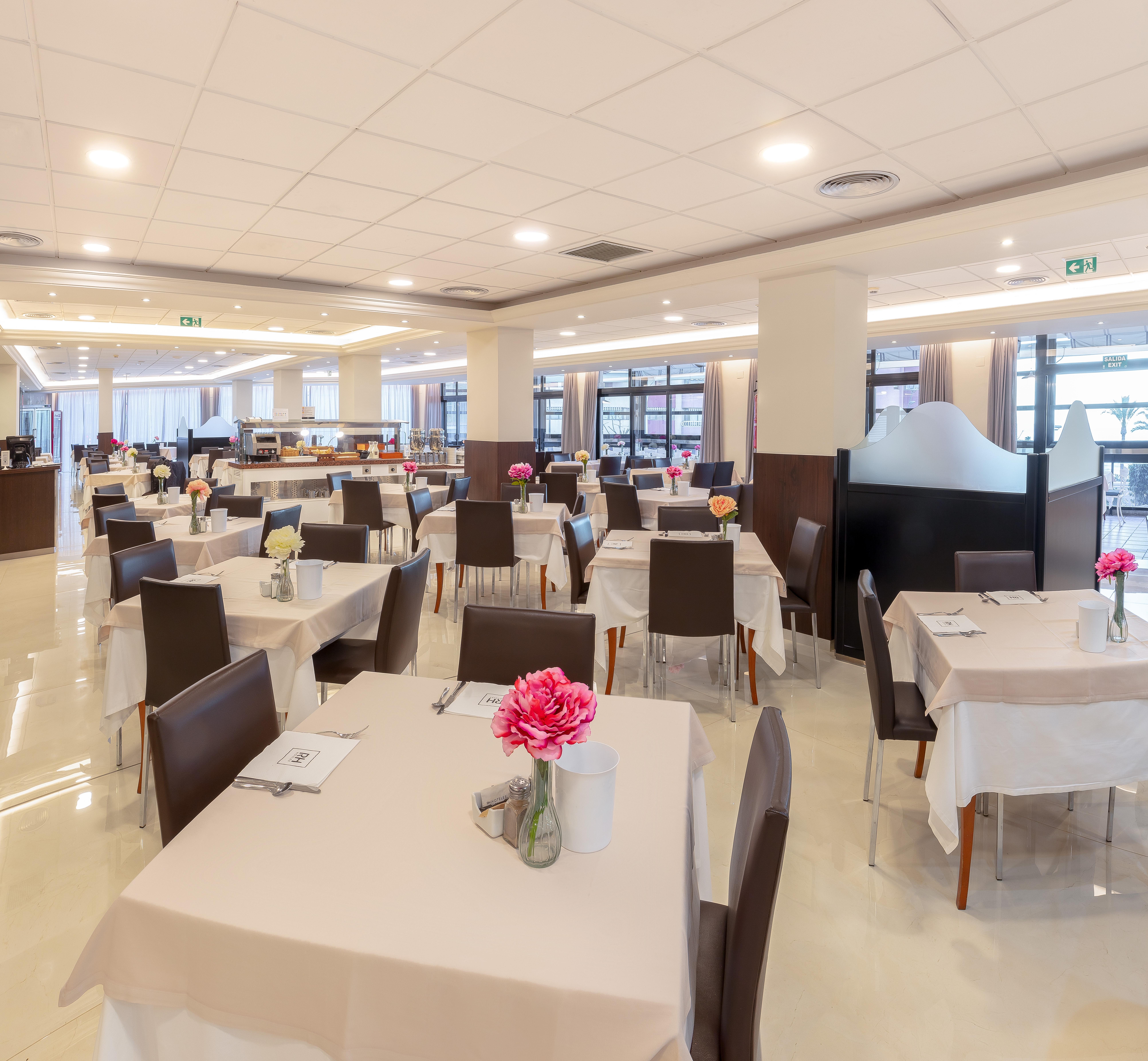 Hotel Rh Corona Del Mar 4* Sup Бенидорм Екстериор снимка