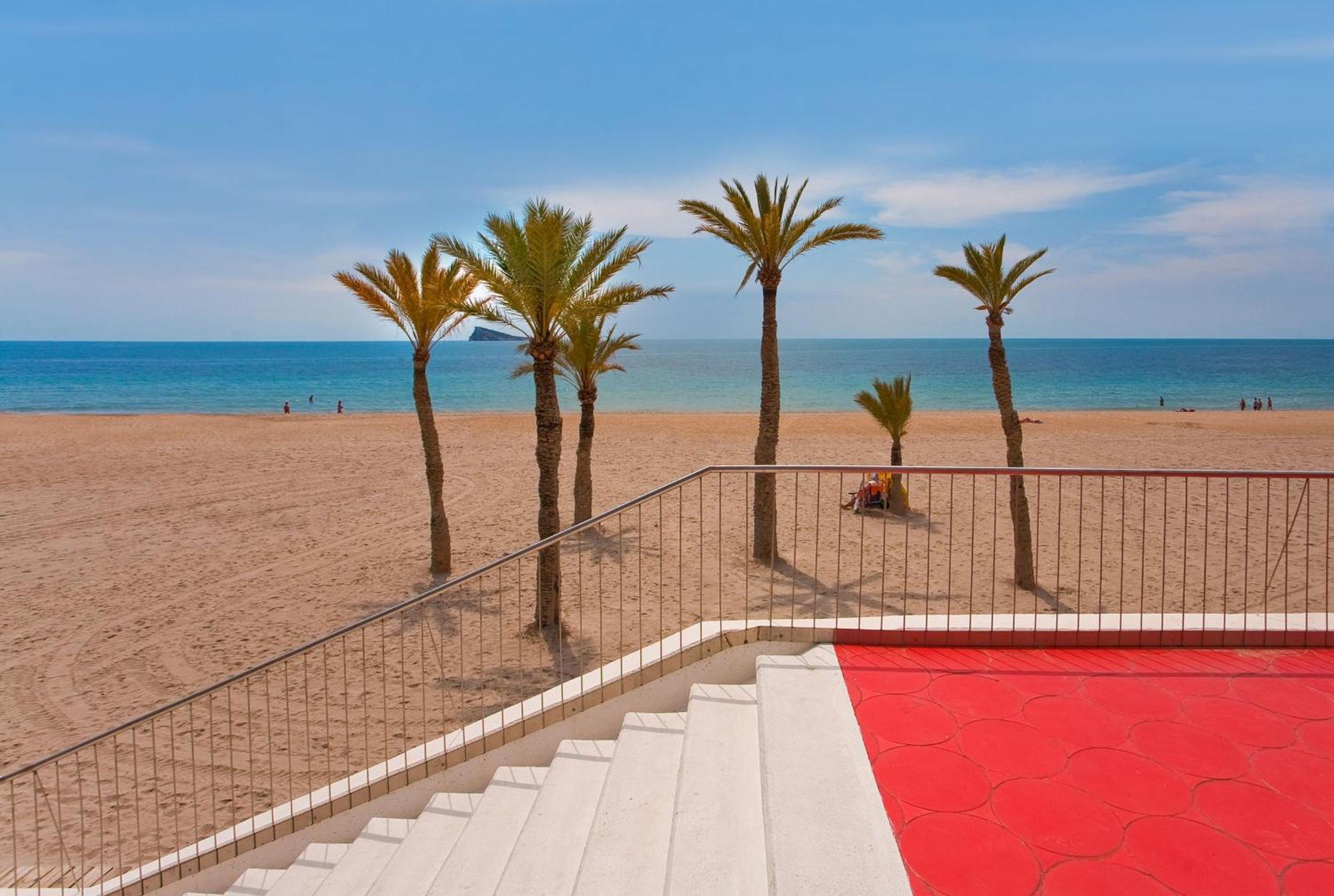 Hotel Rh Corona Del Mar 4* Sup Бенидорм Екстериор снимка
