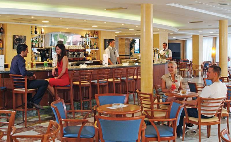 Hotel Rh Corona Del Mar 4* Sup Бенидорм Ресторант снимка